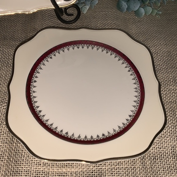 Vintage Eggshell Nautilus, Maroon Band W/Gold by Homer Laughlin Salad Plates - Picture 3 of 6